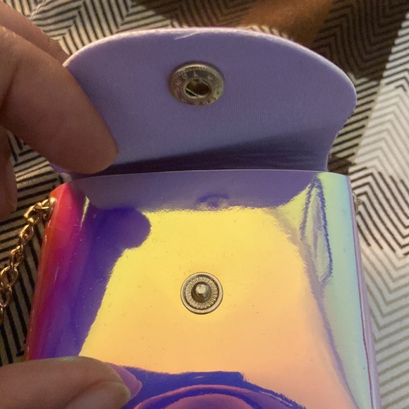 air pod pro case holder with chain - Picture 4 of 4